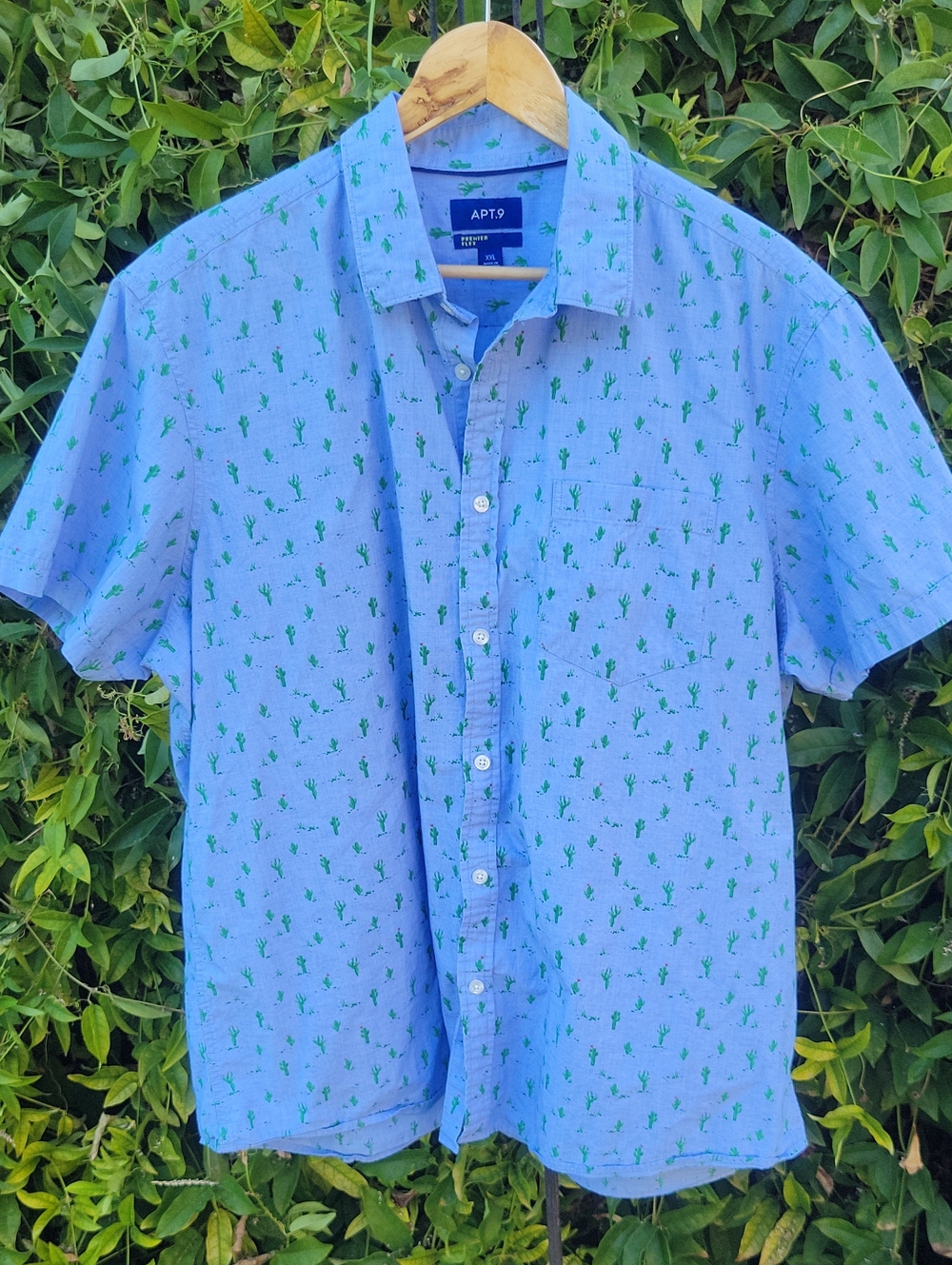 Apt. 9 100% Cotton Blue Short-Sleeve Button-Down Shirt Green Cactus Print XXL